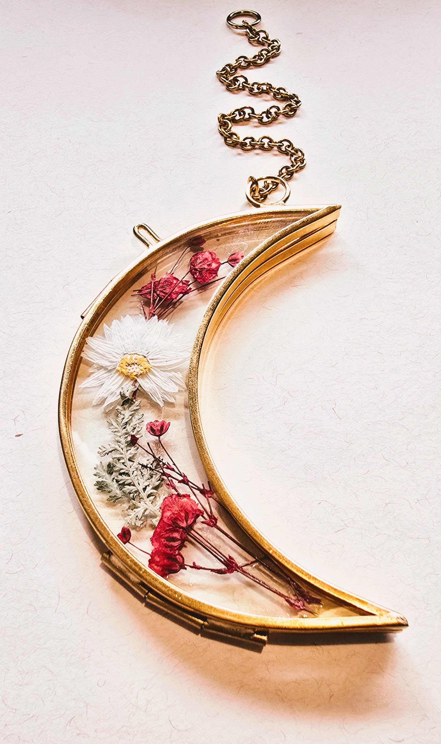 Pressed Flower Crescent Moon Frame | 2" x 3" Floating Botanical Art in Gold