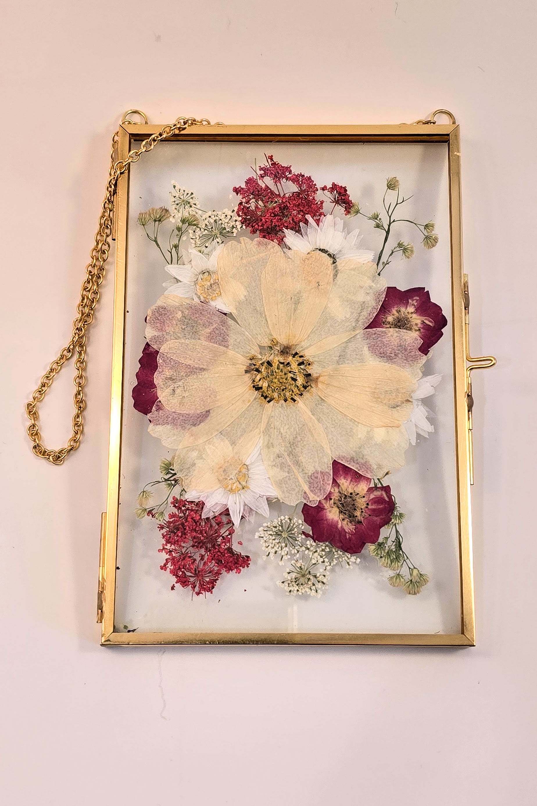Pressed Flower Romantic Bouquet | 4×6 Framed Botanical Art in Gold